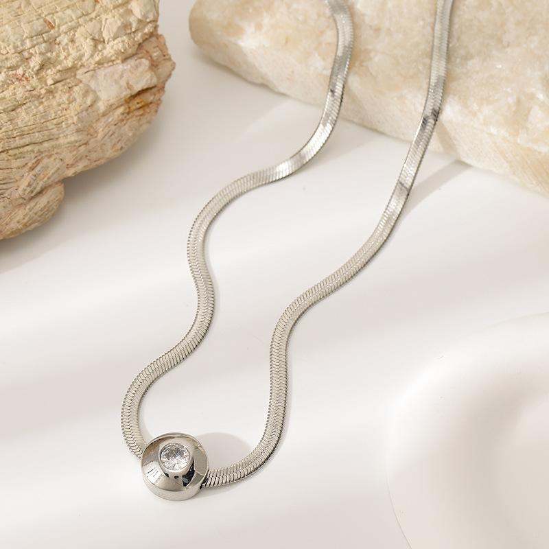 Summer Titanium Steel Non-fading Necklace Simple Zircon Versatile Stainless Steel Light Luxury High-end Clavicle Chain Women's Jewelry