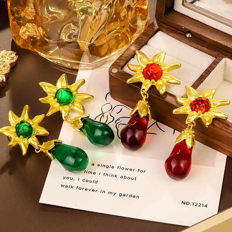 Vintage French Retro Sunflower Imitation Glass Drop Earrings