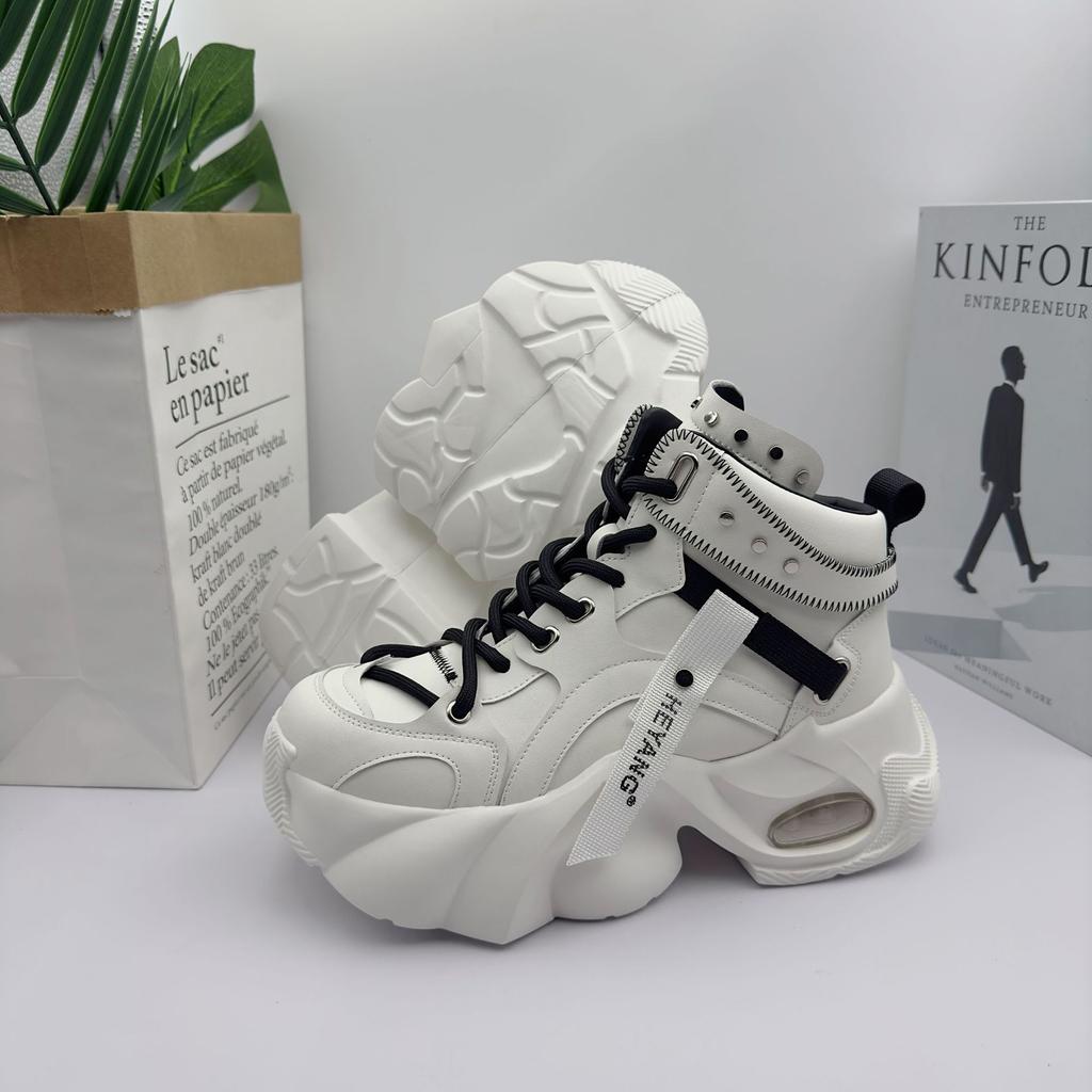 Modischer Sneaker für Herren Trendmarke Dicksohliger Sportschuh Vielseitig Beliebt Nischen-Fad Kurzstiefel Herren High-Top-Schuh Zapatillas Hombre