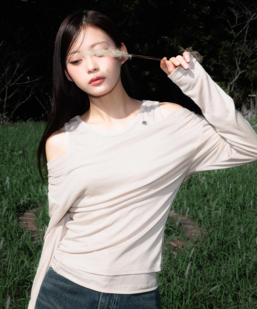 ROSEFRANTZ Layered Shirring Long Sleeve [Beige]