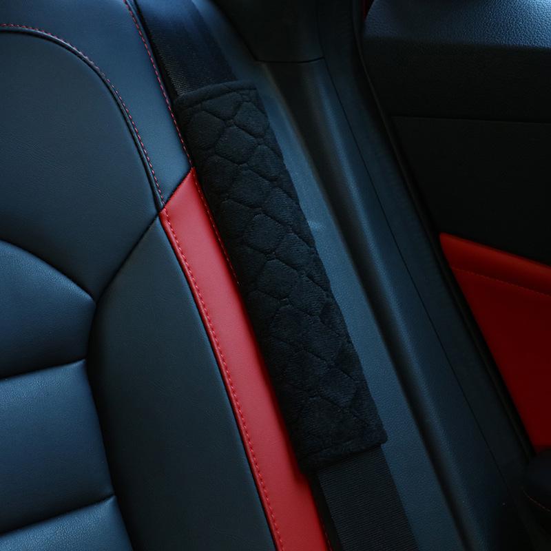 Plush Embroidered Car Seat Belt Shoulder Pad - Universal Fit, All-Season