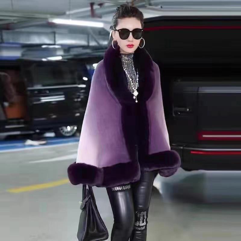 Women's Fashionable Knitted Fur Collar Cardigan Coat - Stylish High-End Autumn & Winter Sweater Cape Shawl.