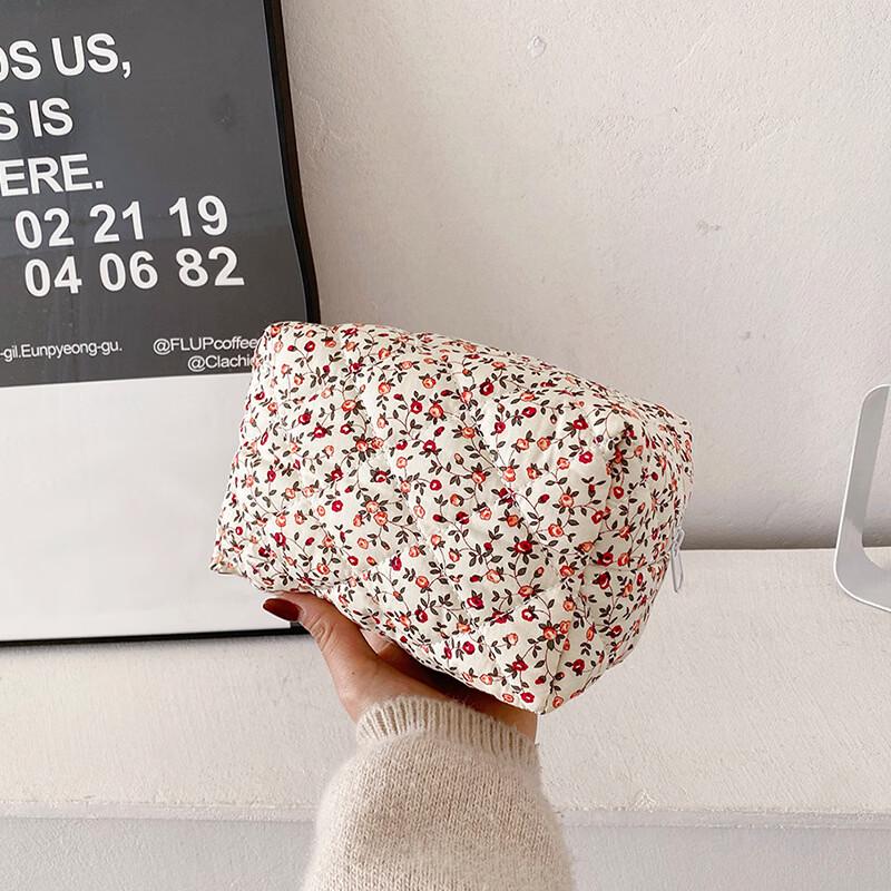 Floral Print Cosmetic Storage Bag