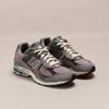 New Balance 2002R Protection Pack - Lunar New Year Unisex Sneakers Lila Zink Eiffelturm M2002RDY