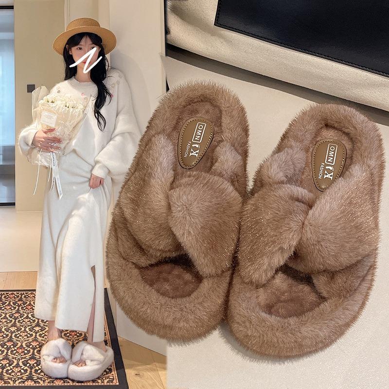 Thick-soled fluffy slippers for women to wear new autumn fashion plush shoes lazy wind cotton mop