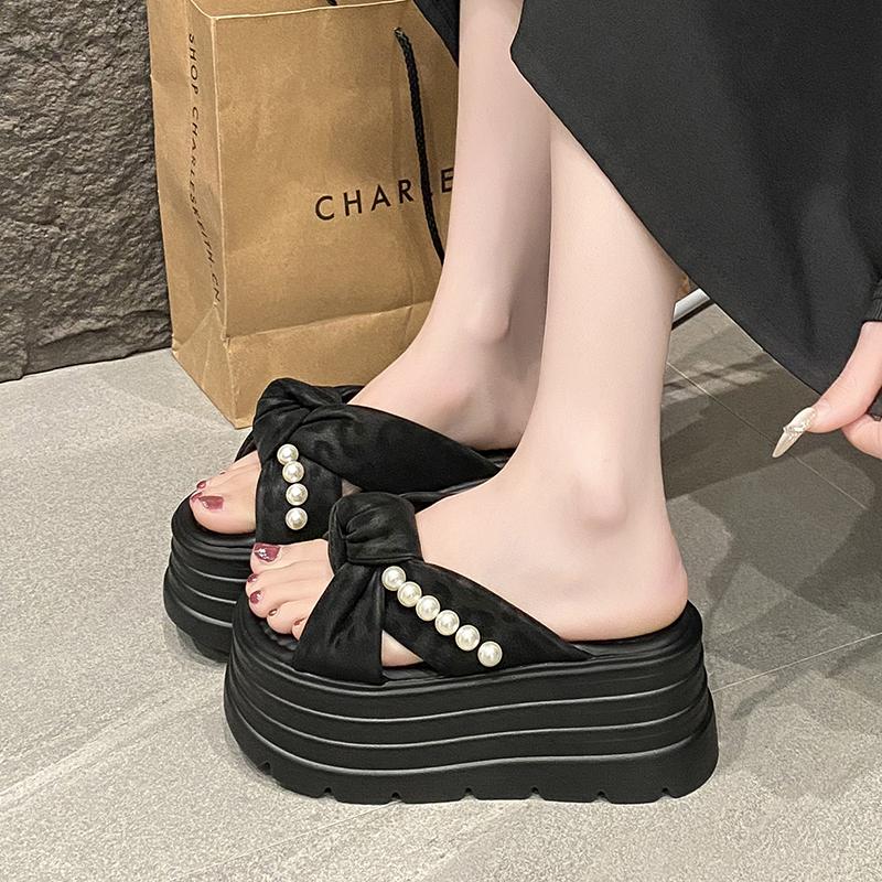 Mode Damen Schuhe Hausschuhe Plateau Pantoletten auf einem Keilabsatz 2025 Schuhe auf einem Keilabsatz Damen Pantoletten Outdoor Pantoffeln Pantoletten Plateau