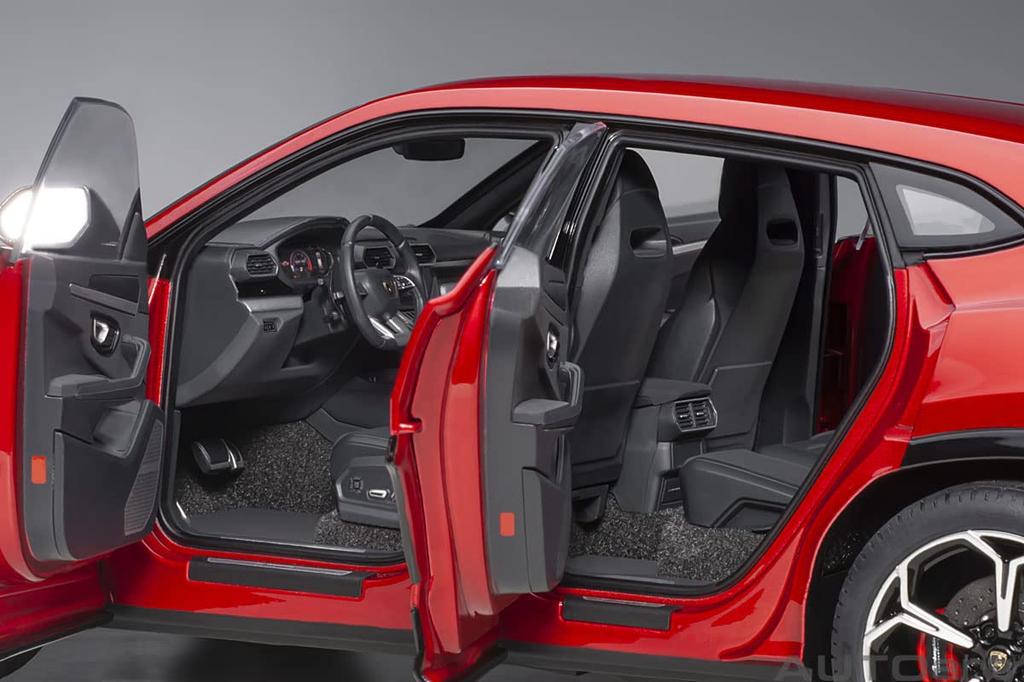 AUTOart Lamborghini Urus Perlerød Ferdig Produkt 1/18