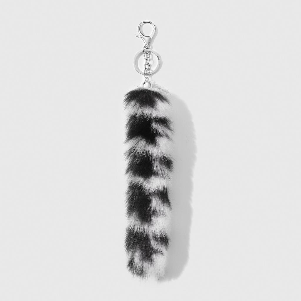 Fox Tail Keychain Irregular Car Keychain Bag Pendant Tail Animal Style Leopard Colored Keychain Cute Plush Keychain For Women