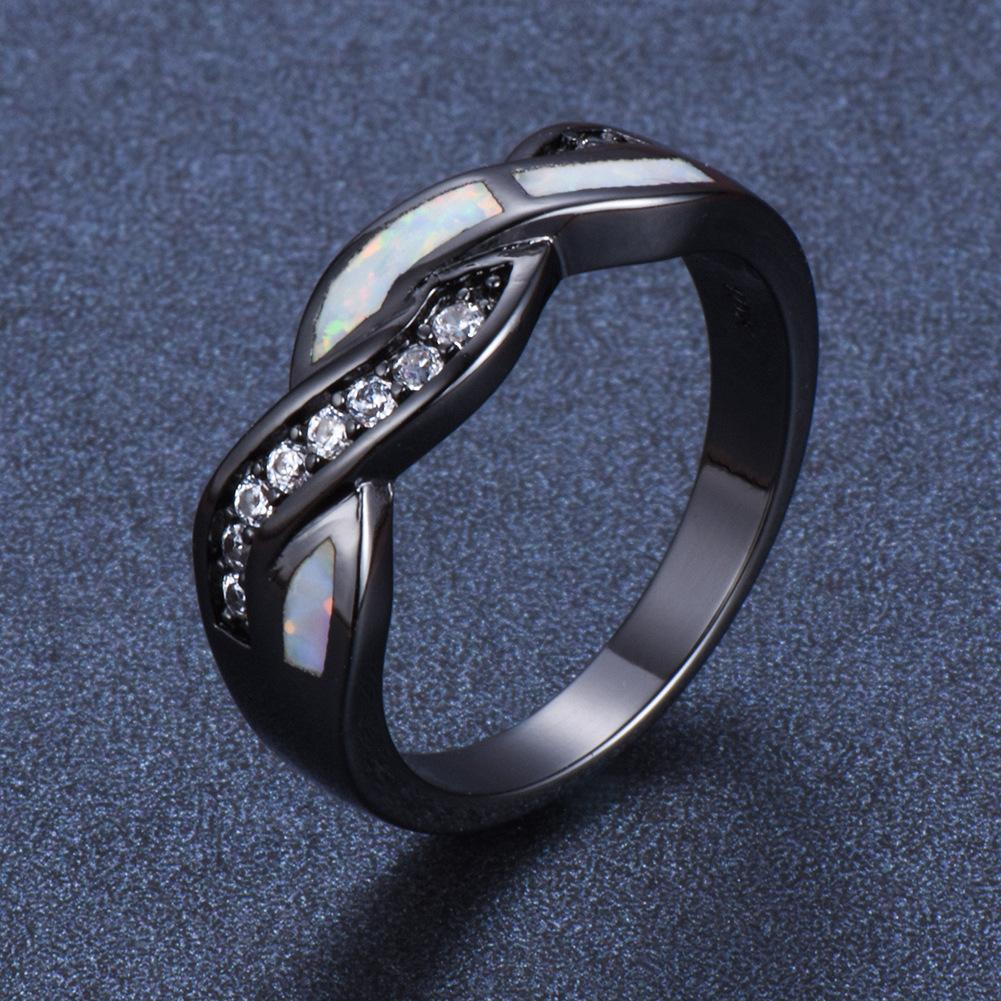 Fashionable European and American Style Black Gold Border with White Diamond Wrapped Ring for Men Simple and Personalized