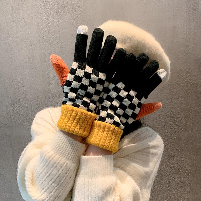 Winter Fleece and Thickened Touch Screen Color Blocking Striped Gloves for Girls Korean Version Instagram Cute Student Cycling Warm Gloves