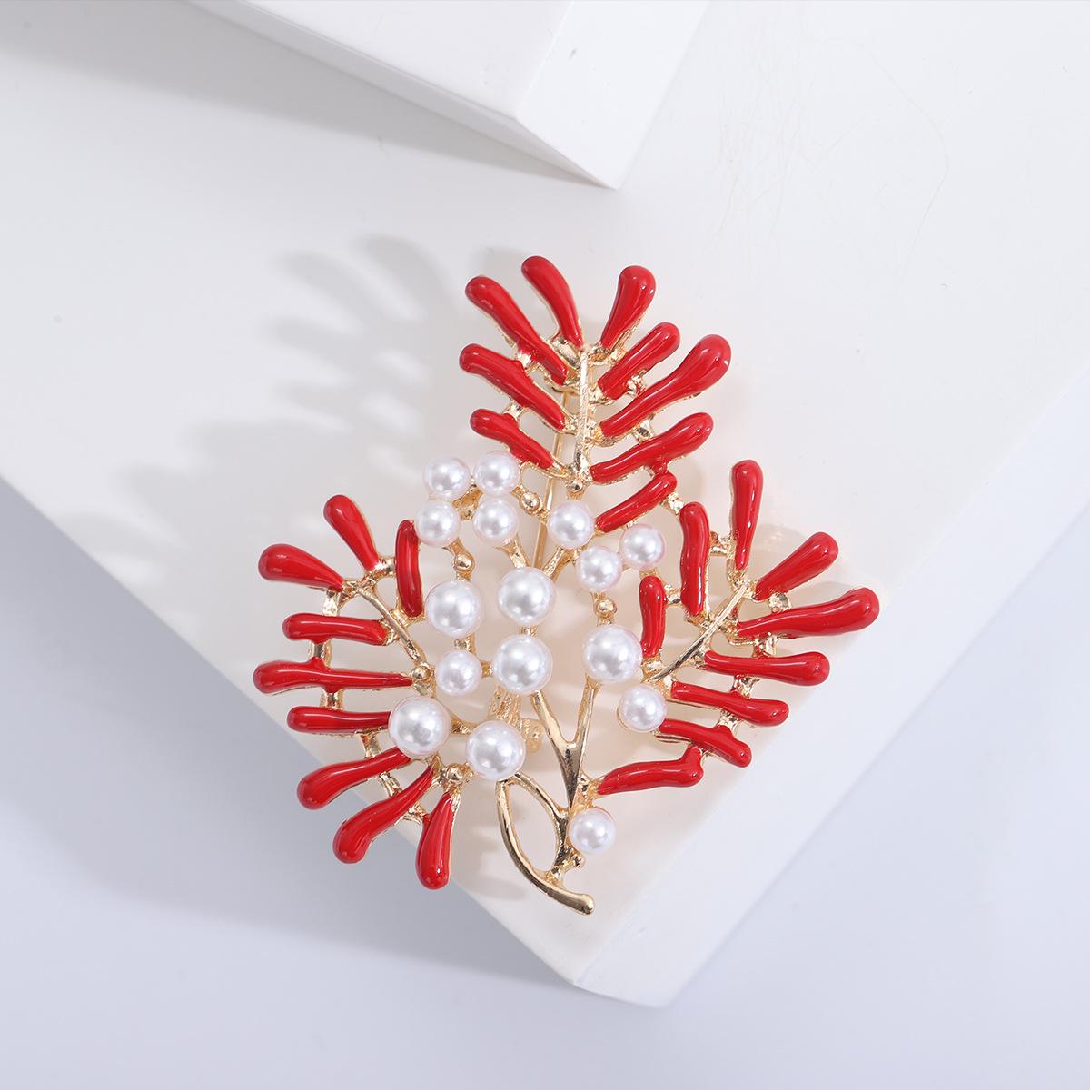 

Trend Drip Oil Red Coral Pearl Brooch Temperament Fashion Haute Coat Sweater Clothing Accessories Pin