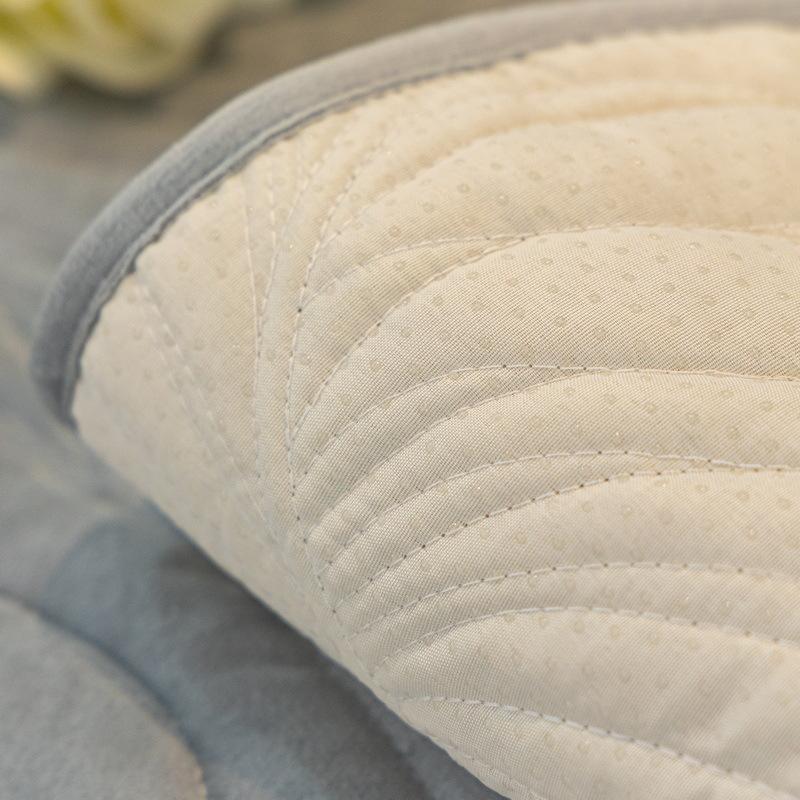 Подушка для дивана из зимнего голландского бархата — фото 5