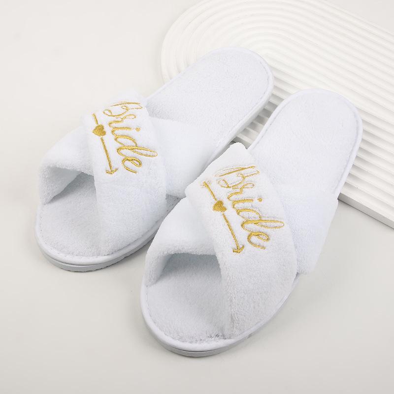 Fashion Wholesale Wedding Party Guests Home Slip-on Letter Print Shoes, For Bride And Bachelorettes Bridal Party Cross Strap Slippers