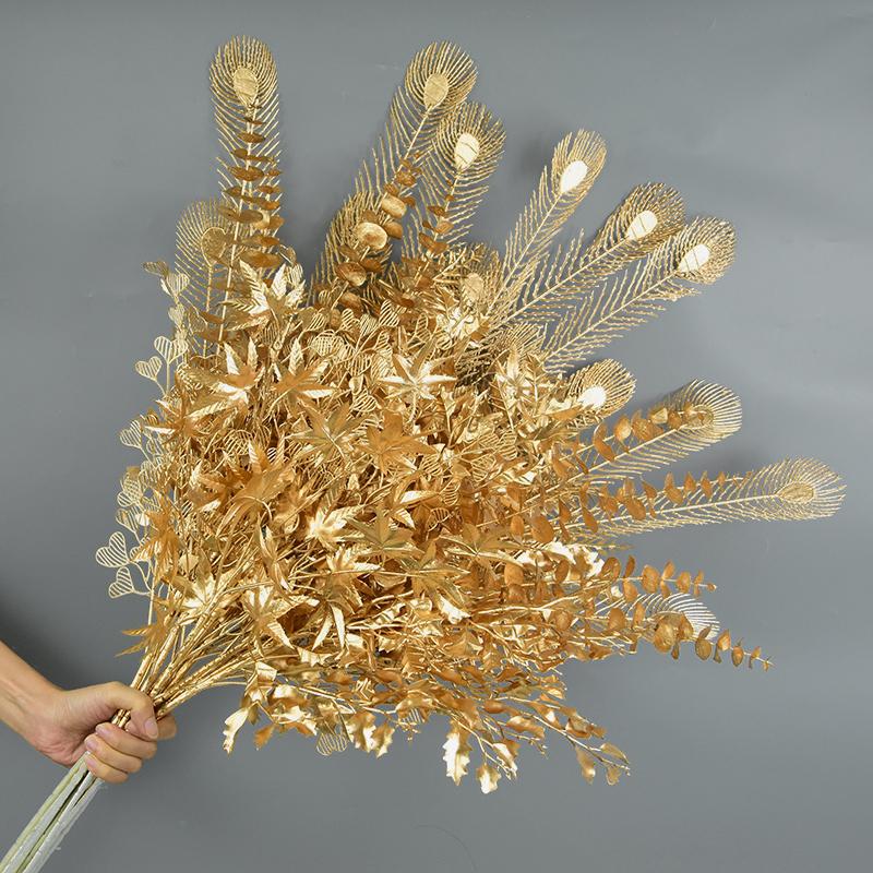Golden Artificial Plants Eucalyptus Maple Leaf 2024 Christmas Decoration For Home Living Room Wedding Party Flower Arrangement