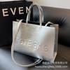 Textured Large-capacity Bag Women's 2025 New Fashion Portable Tote Bag Summer Retro Shoulder Bag Commuter Bag