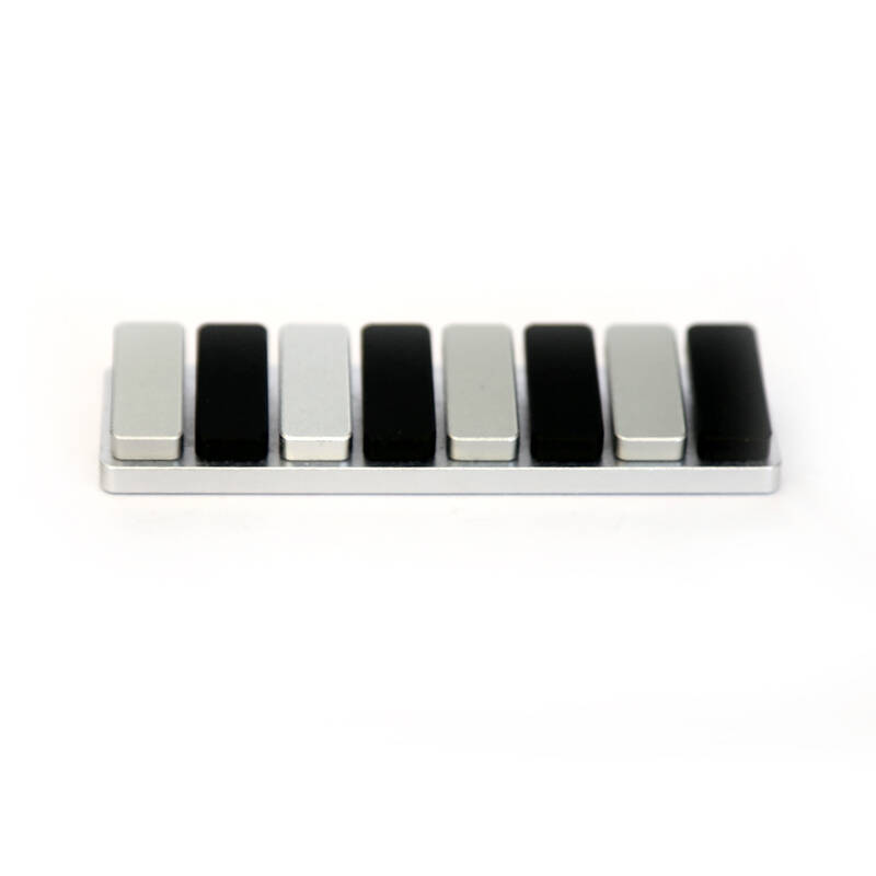 Piano Keys 8 Keys Fidget Clicker Aluminum Alloy EDC Fidget Toys Office Stress Relief Toy Fidget Slider For Adult Children Gift