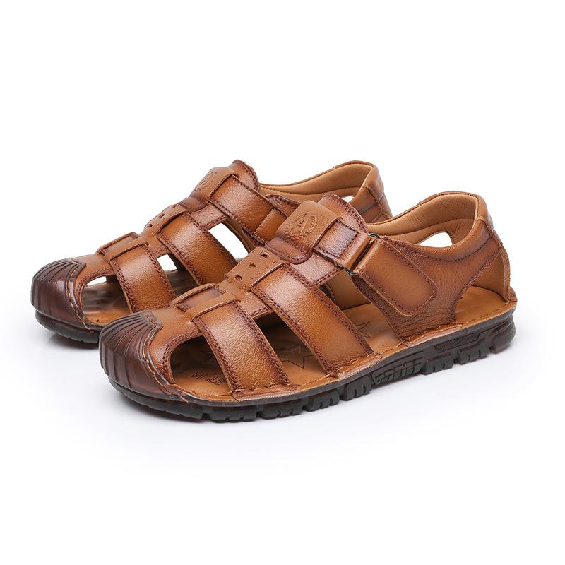 First layer cowhide sandals men's bag head summer wear casual beach shoes men's non-slip soft-soled hollow men's slippers