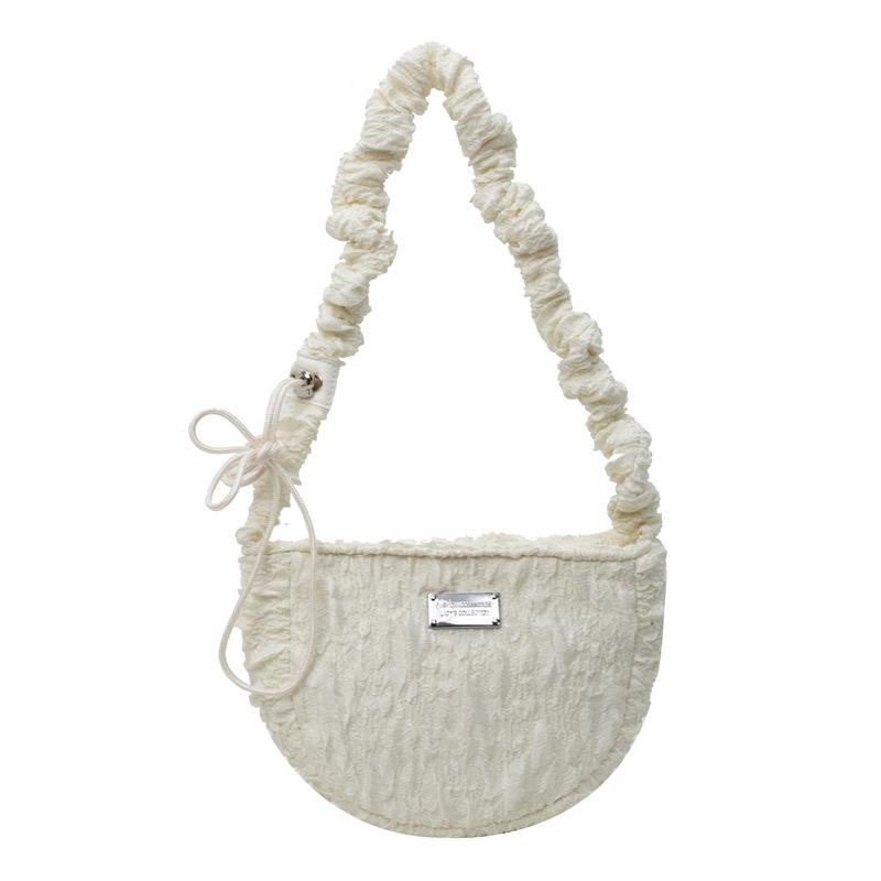 

Korean version of fashion texture pleated shoulder cloud bag casual versatile niche foreign style literary and artistic style messenger women s bag