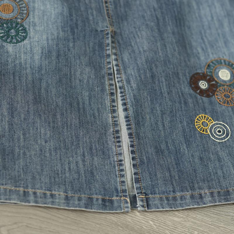 Summer Embroidered Flower Semi-elastic Waist Button Denim Skirt