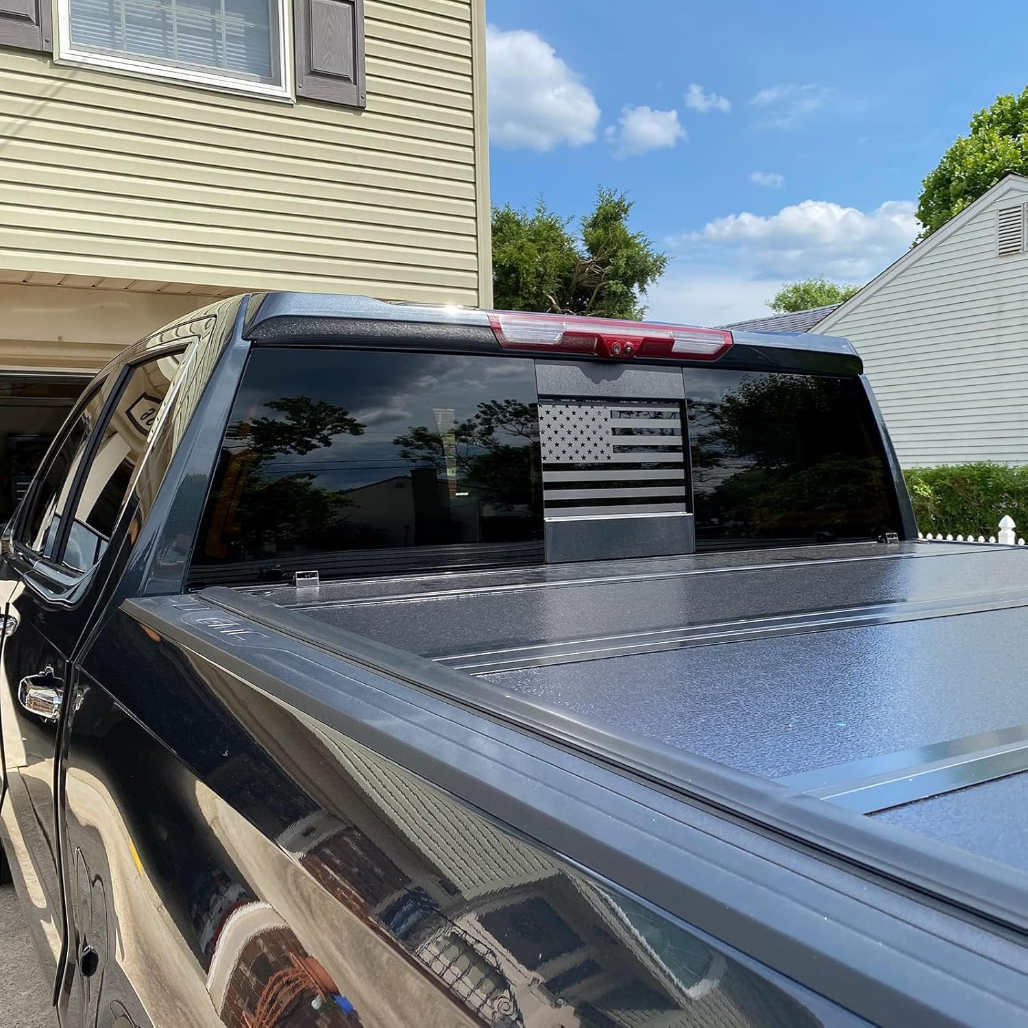 

Xinghe for Hond@ Ridgeline 2022, American Flag Decals for Truck Back Middle Window, Matte Black USA Flag Decal for Truck Back Sliding Window