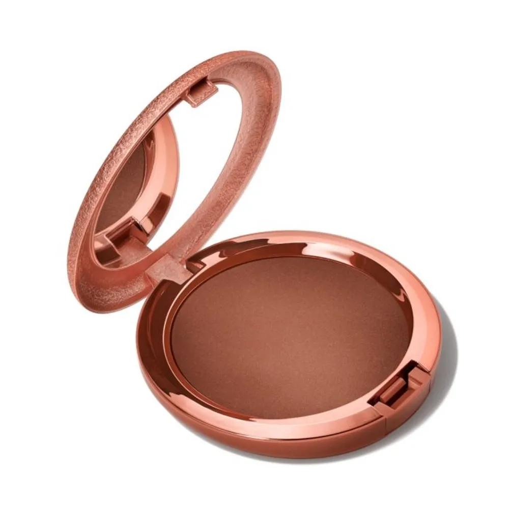 MAC Matte Rich Rosy Skinfinish Sunstruck Matte Bronzer Blush Brown