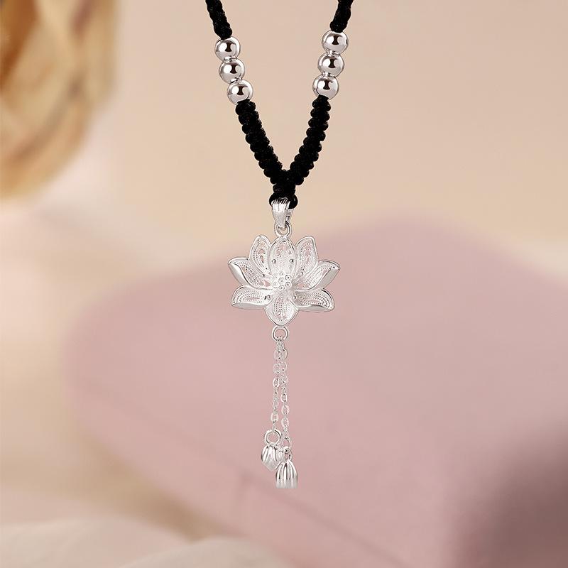 Colier rafinat cu frânghie neagră de lotus pentru femei, superb și avansat, lanț de claviculă în stil chinezesc nou