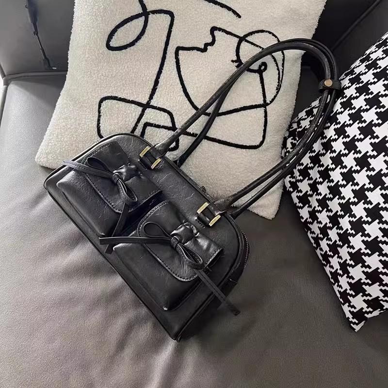 Модные женские сумки через плечо — фото 4