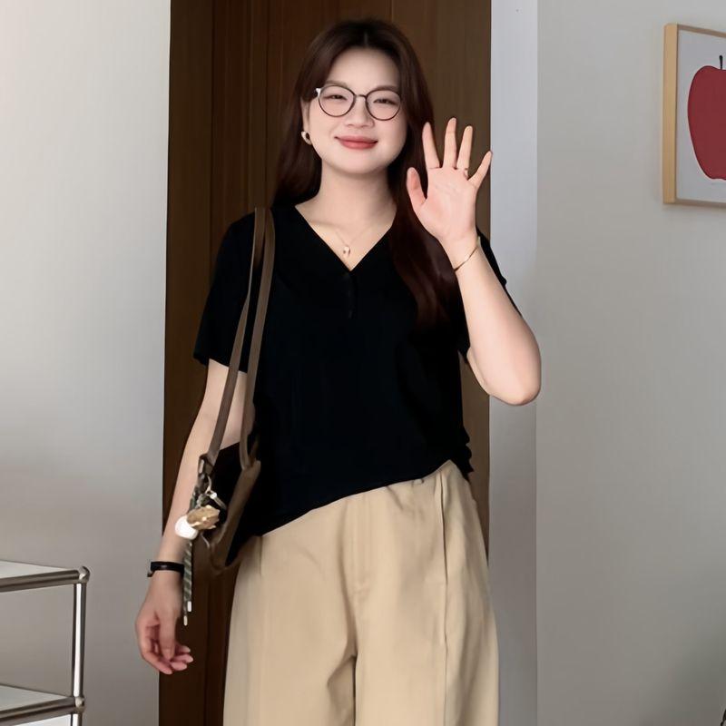 Plus-Size Slimming Summer Casual V-Neck Short-Sleeve T-Shirt for Slightly Chubby Women, Conceals Belly, Regular Shoulder Top 3602 Black 4XL