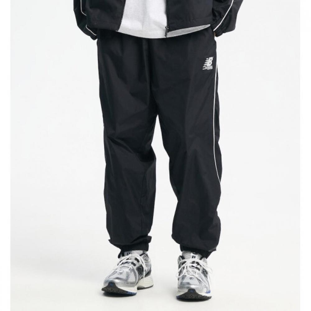 

New Balance New Balance 24 7 Warm Up Pants Loose Fit B1 Nbntd32823 19 NBNTD32823 19 size S