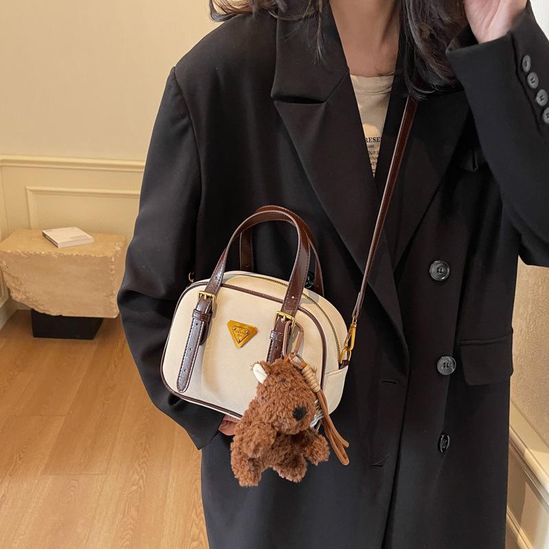Retro handbag women's 2025 autumn and winter new contrasting color fashion bowling bag shoulder bag