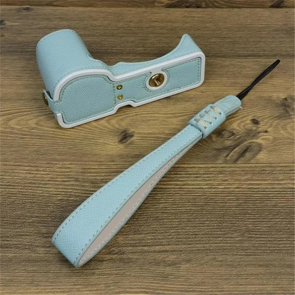 ZVE10 Pouzdro na fotoaparát PU kůže Kryt poloviny těla pro Sony ZV-E10 ZVE10 Spodní pouzdra s poutkem na ruku