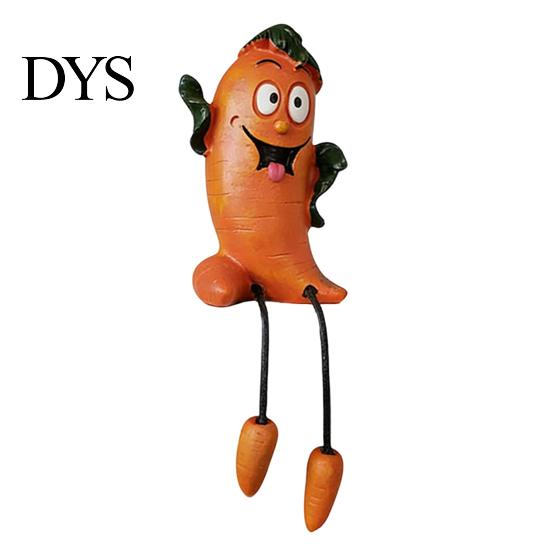 Sitter Divertenti con Frutta in Resina con Gambe Flessibili Pendenti, Statuette Bizzarre da Appendere ai Bordi, Personaggio Carino per Decorazione da Tavolo