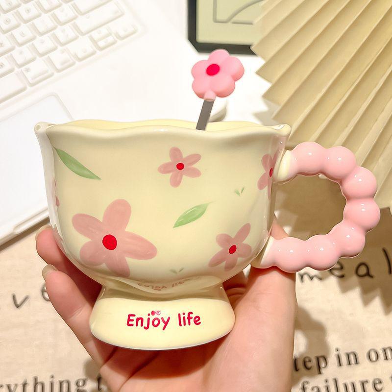Stylish Ceramic Tulip Mug Gift Set for Girlfriend