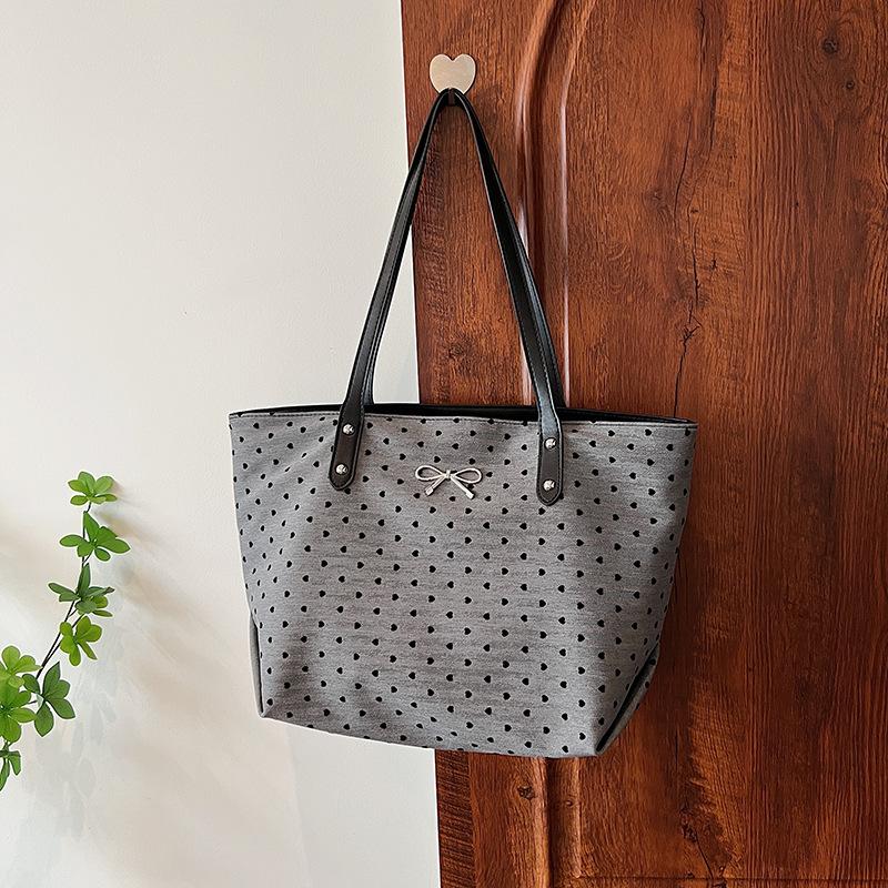 Bow Bag Women's New Casual Shoulder Bag Large Capacity Tote Bag Class Commuter Bag
