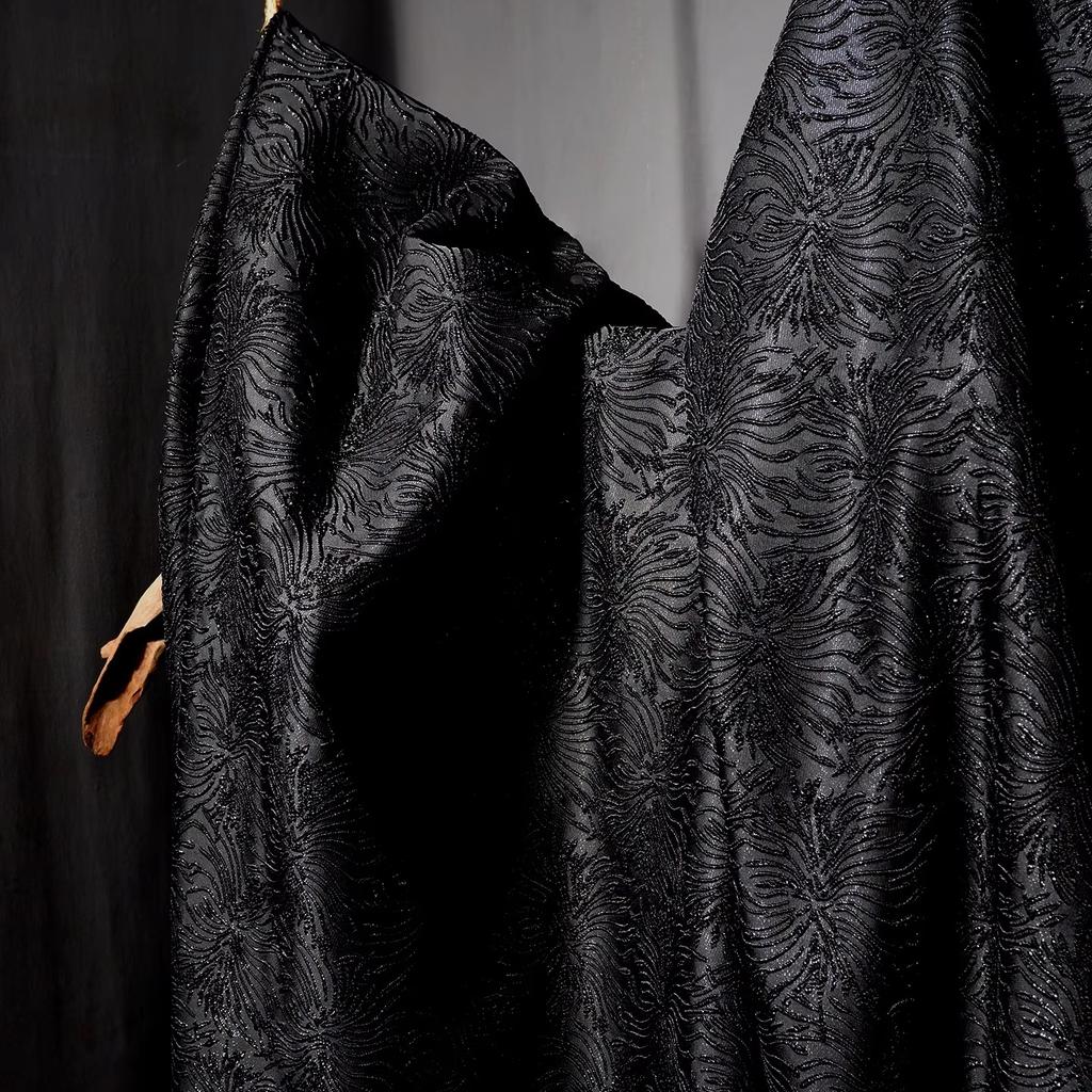50x133cm Schwarze Spinnenlilie 3D Geprägter Texturierter Jacquardstoff für DIY Handgemachte Anzüge und Designer Jackenstoff