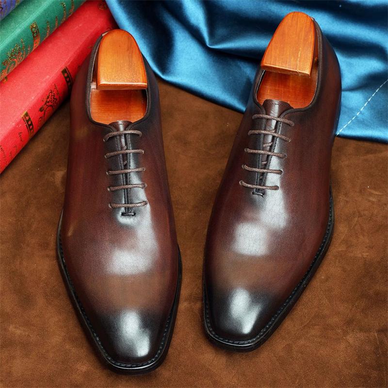 Scarpe Eleganti da Uomo Stile Britannico Moda Retro Punta Acuta Scarpe Casual da Business da Uomo Scarpe Oxford in Vera Pelle Zapatos De Hombre