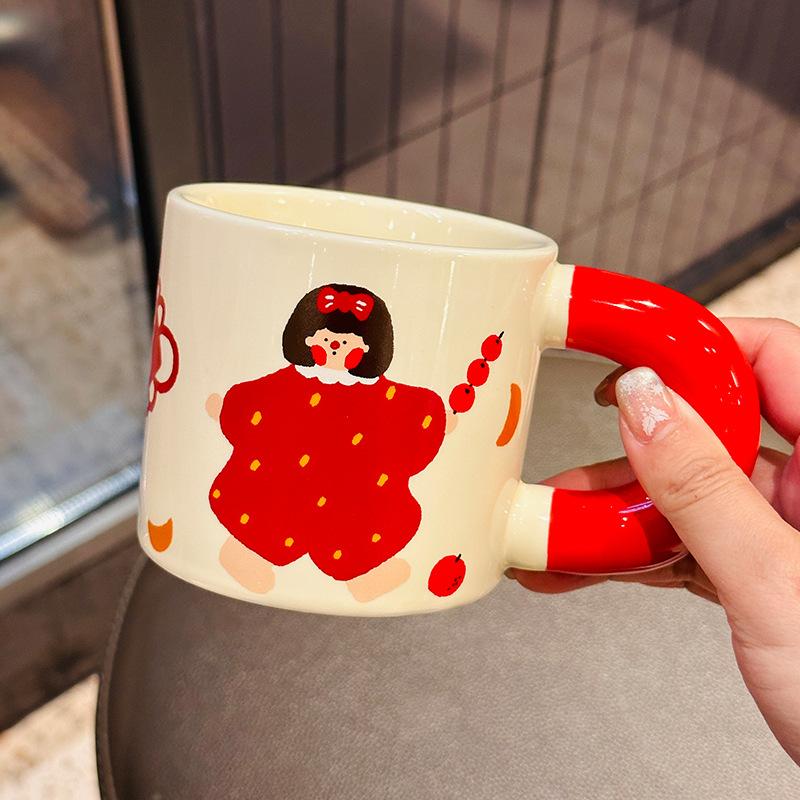 Girls’ Good looking Red Festive Ceramic Mug  New Year’s Mug with Lid and Spoon Gift for Besties As Souvenirs