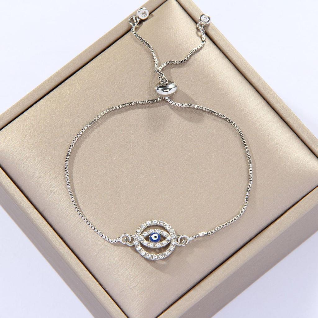 Verstellbares 8-förmiges Evil Eye Herzarmband für Damen - Europäische & Amerikanische Mode, Südostasiatischer Einfluss