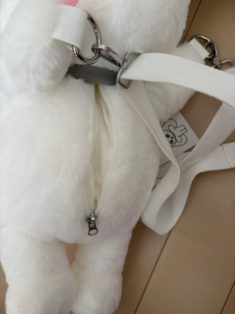[USED] minive cherry hug back IVE Wonyoung