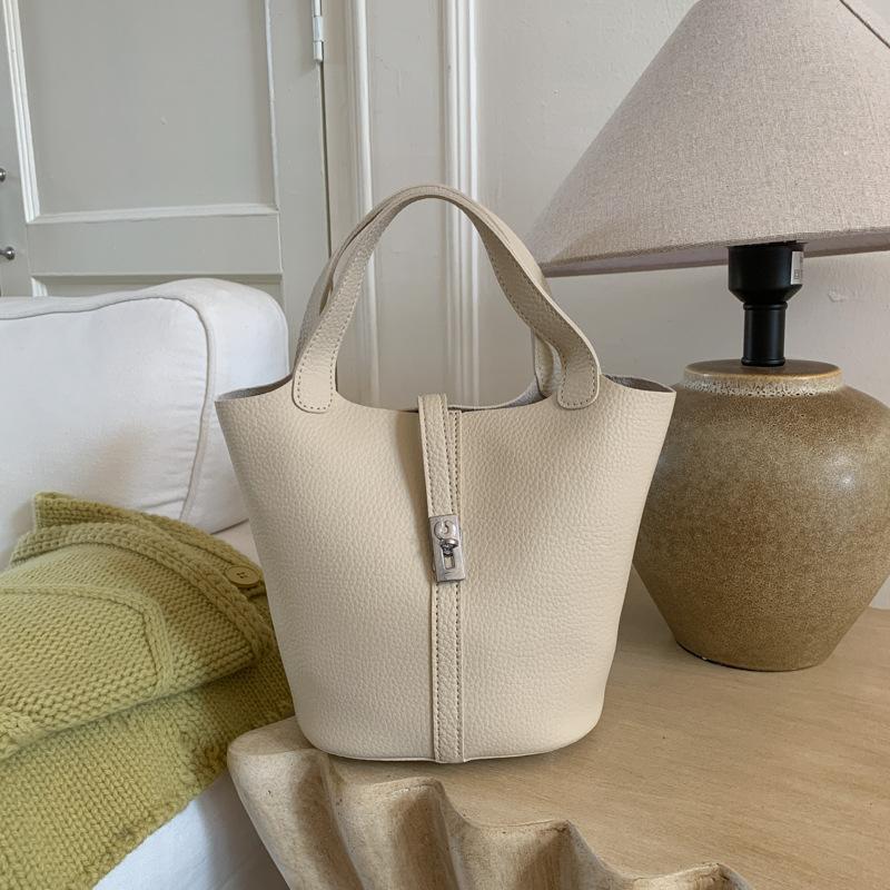 Modische Gemüsekorb-Eimer-Tasche, Hoher Erscheinungsgrad, Einzel-Schultertasche, Einfache und Nischen-Umhängetasche