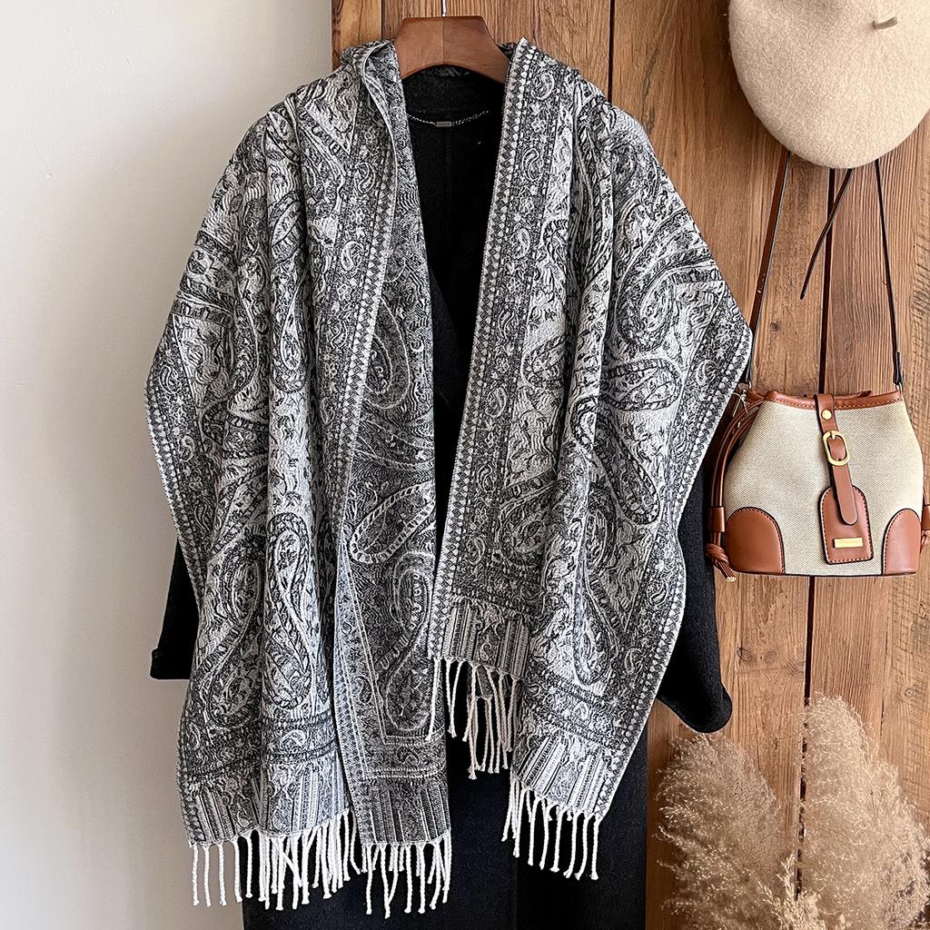Winter  National Style Paisley Design Thick Pashmina Warm Shawl Long Tassel Print Scarf Women Keep Warm Poncho Stoles
