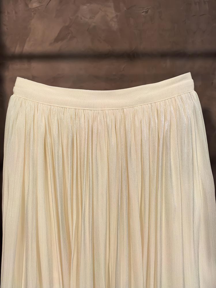 Champagne High Waist Seamless A-Line Gauze Skirt for Women - Versatile Mid-Length for Spring, Summer, and Autumn.