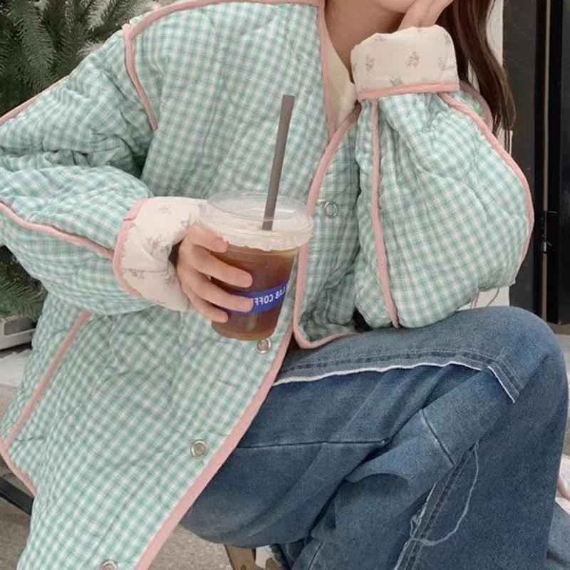 Retro Floral Small Fresh Color Matching Plaid Cotton-padded Jacket Women's Autumn Winter Plus Coats on Both Sides.