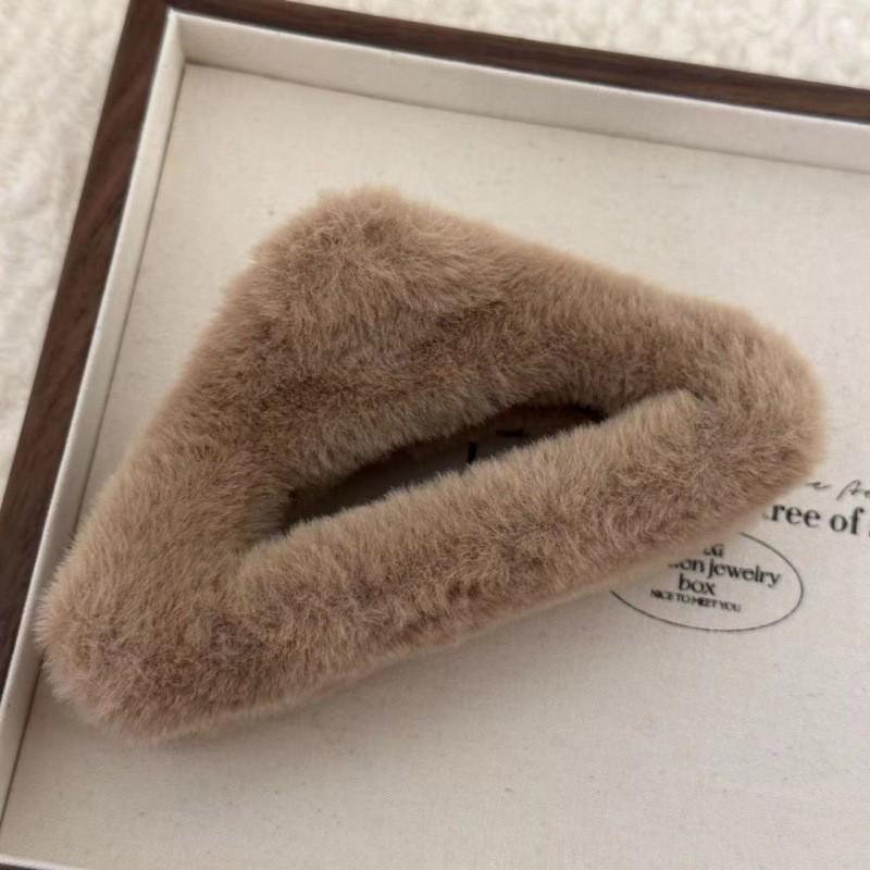 Large Plush Hair Clip: Autumn/Winter Volumizing Shark Clip for Women