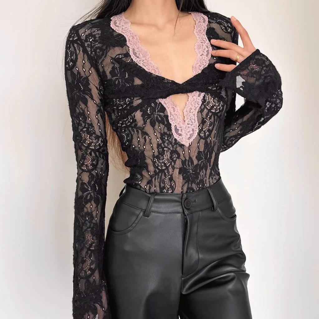 Spicy Girl Spitze Patchwork V-Ausschnitt Body – Stilvoller & Sexy Jumpsuit