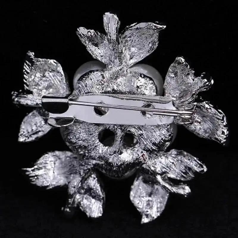 Fashion Pearl Studded Diamond Brooch Elegant Alloy Rhinestone Brooch Women's Clothing Accessories New Jewelry Brooche