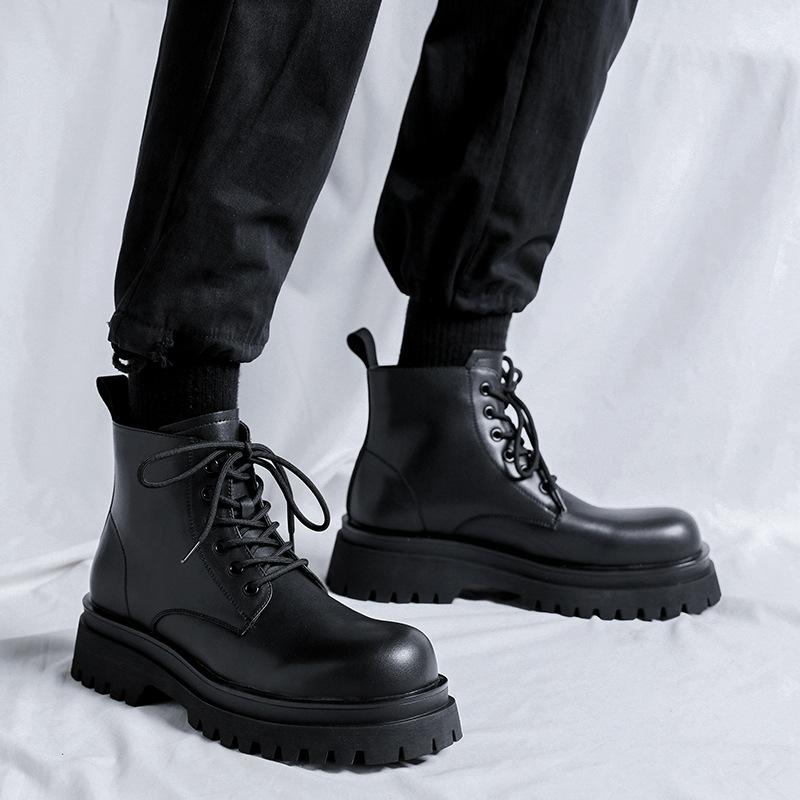 Cizme Martin negre pentru bărbați 2025 nou vară cu talpă groasă super foc vânt britanic locomotivă ajutor mediu cizme scurte utilitare 7362-R