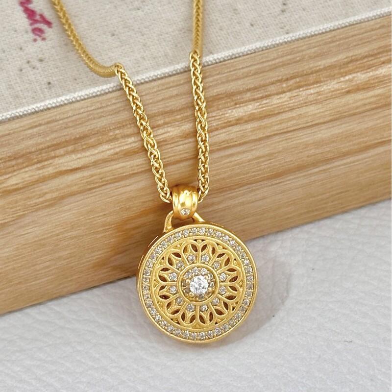 Handcrafted Filigree Hollow Pendant Necklace With Eight Treasure Compass Motif Vintage Gold-Tone Alloy Jewelry Women