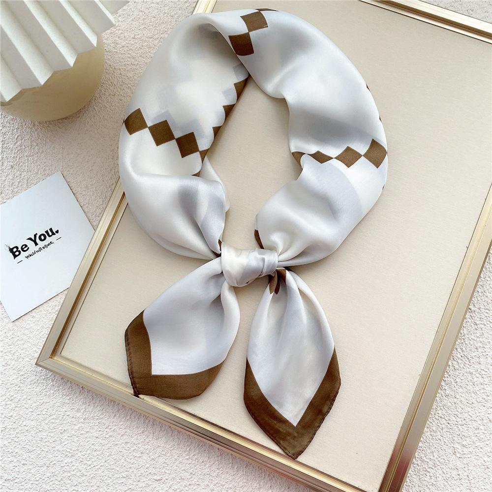 Decorație de modă Esarfă Bentita de păr Cravată Păr 70 Eșarfă pătrată mică Eșarfă de mătase Primăvară și toamnă femei Versatil Eșarfă mică Eșarfă profesională