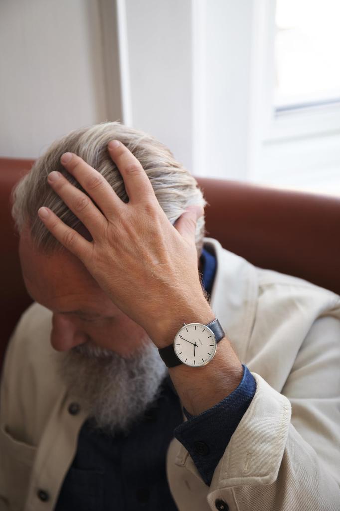 ARNE JACOBSEN Wristwatch 40mm Scandinavian Design Waterproof for Everyday Use Design Without Second CITYHALL White Black Leather (Silent Hand)